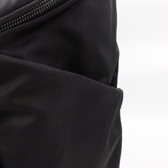 Lululemon New Parent Backpack 17L Black OS - Picture 14 of 16